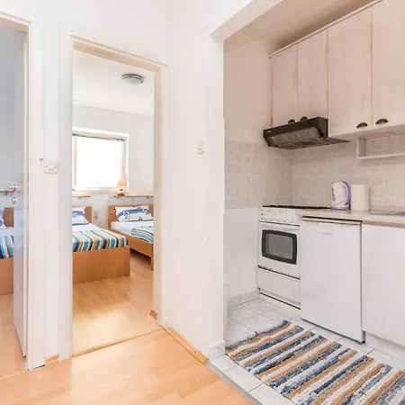 Nice In With Kitchen *