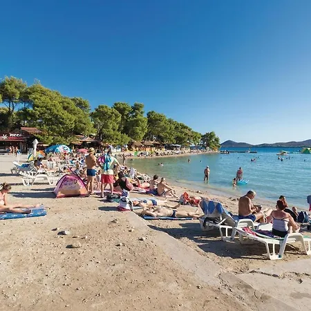 Nice In With Kitchen Biograd Na Moru